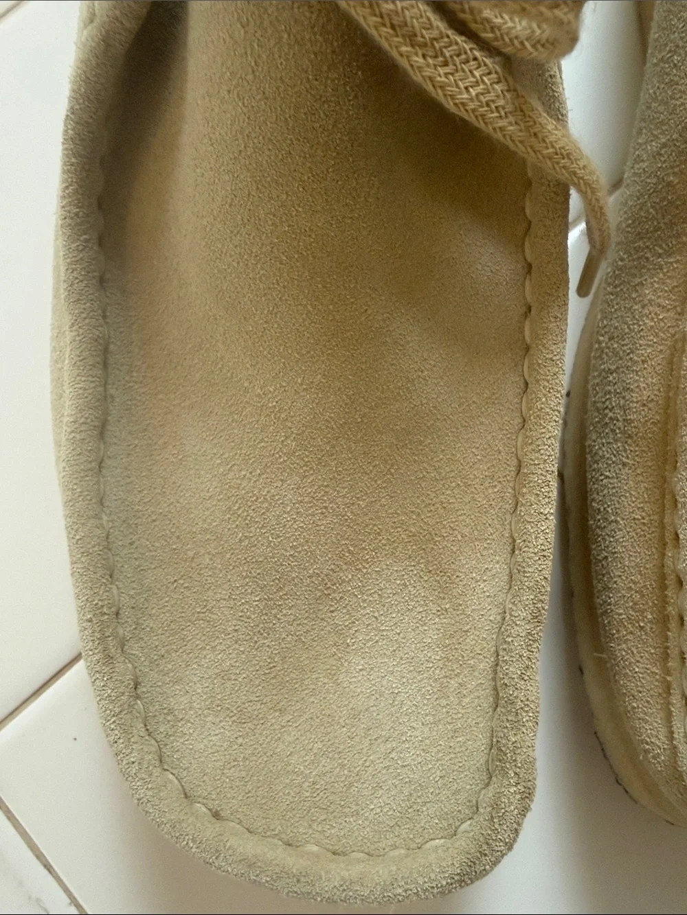 Clarks Men's Suede Chukka Boots - Tan